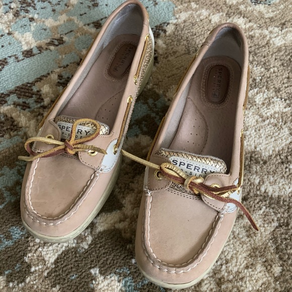 Size 8 sperry shoe - Picture 2 of 3
